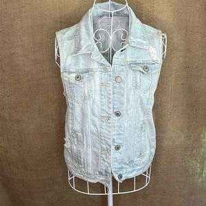 Abercrombie & Fitch Denim Vest